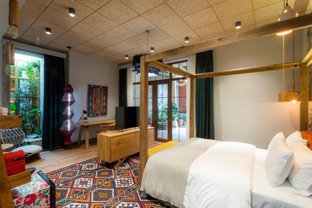 Khedi Hotel Тбилиси Екстериор снимка